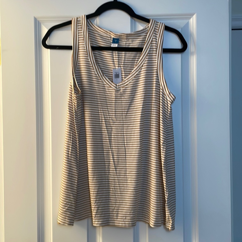 Old navy womens luxe v-neck swing tank NWT